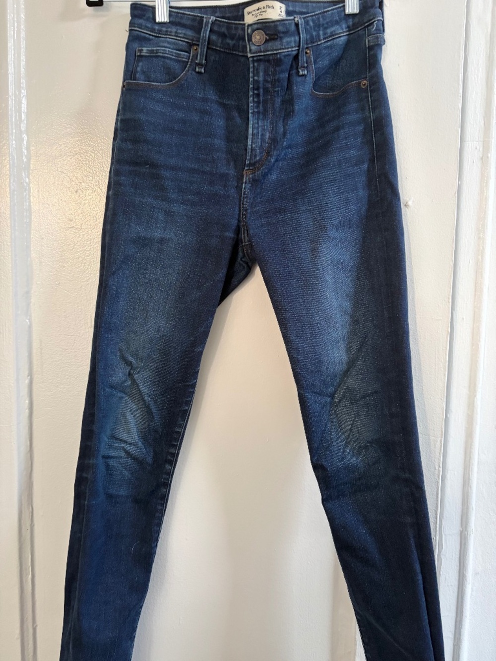 Dark blue skinny jeans from Abercrombie & Fitch